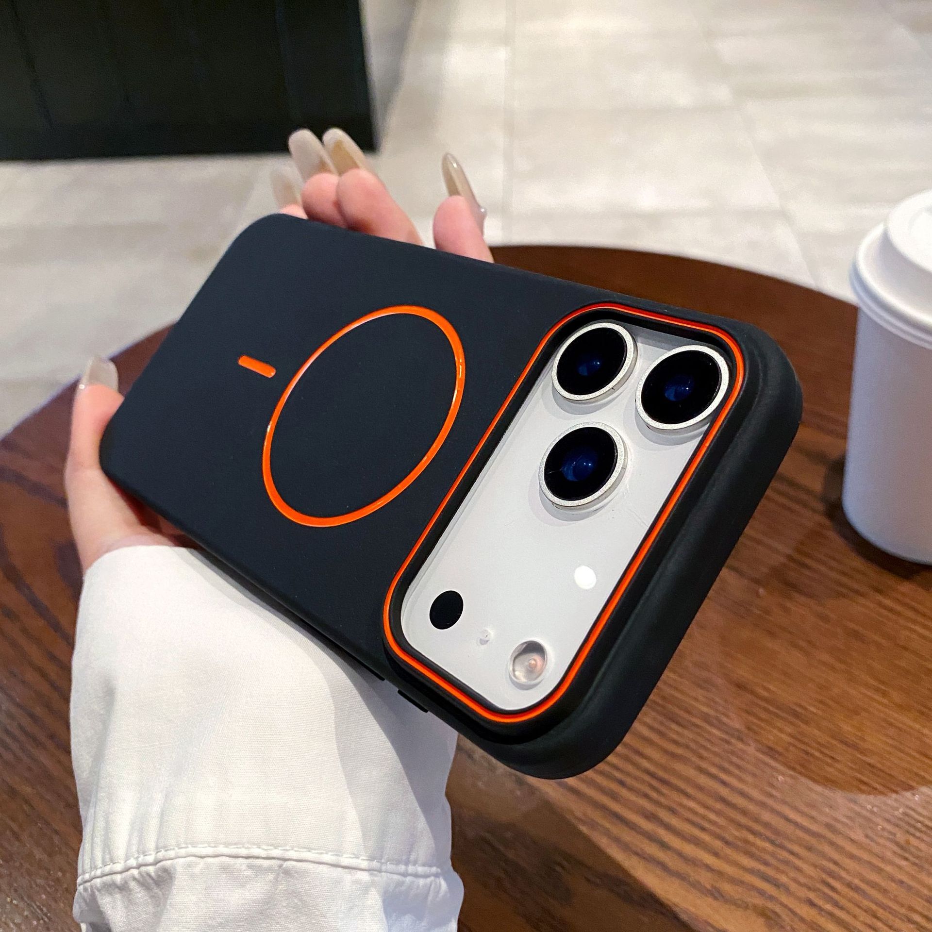 HaloCore Magnetic Iphone Case